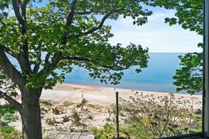 Vue sur la plage ou l’océan
