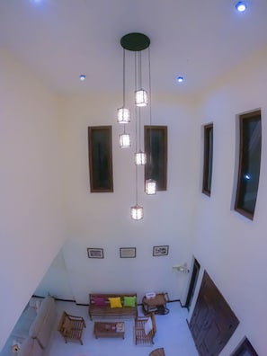 Flat-screen TV - Amandara Hills Kandy (Kandy)