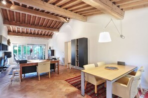 Dining - Il Borgo - La Terrazza (Castelfalfi)