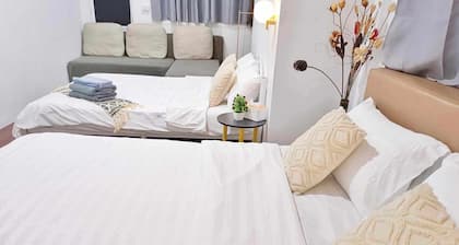 Newly opened 4 bedroom, 6 beds and 5 bathroom Villa in Bangkok
