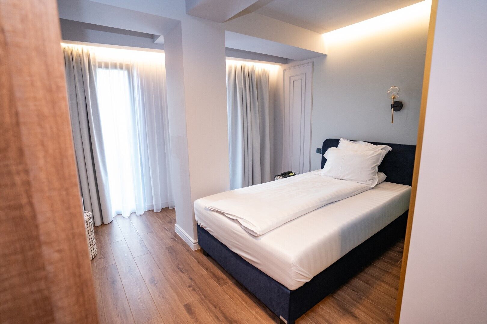 basic room | 1 bedroom, premium bedding, free minibar, in-room safe