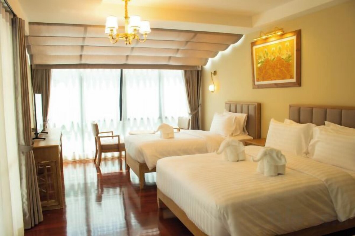 Grand Deluxe Triple Room