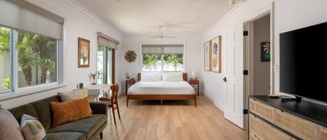 2 bedrooms, desk, iron/ironing board, travel cot