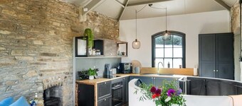 Castle by the Beach with Sea Views, Portreath