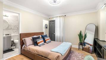 1 bedroom, iron/ironing board, WiFi, bed sheets