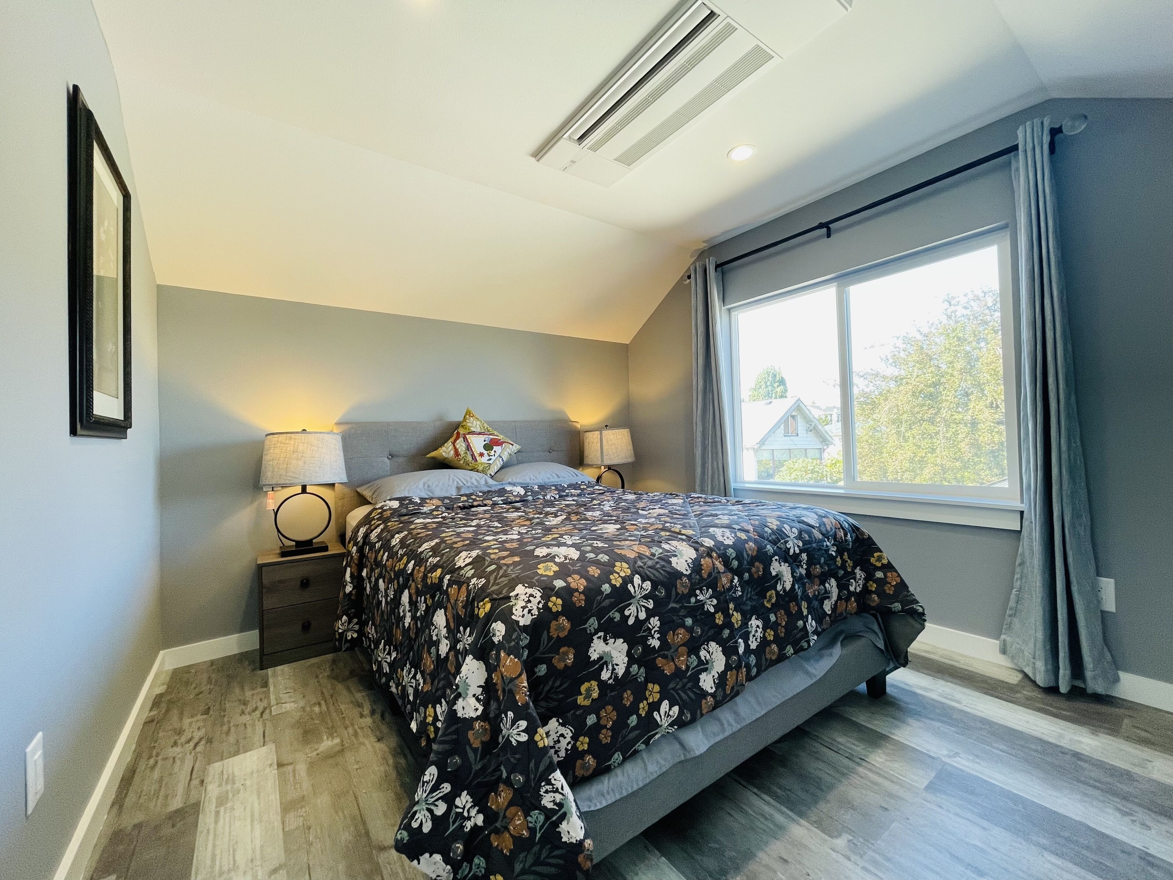 2 camere, ferro/asse da stiro, Wi-Fi gratuito, lenzuola