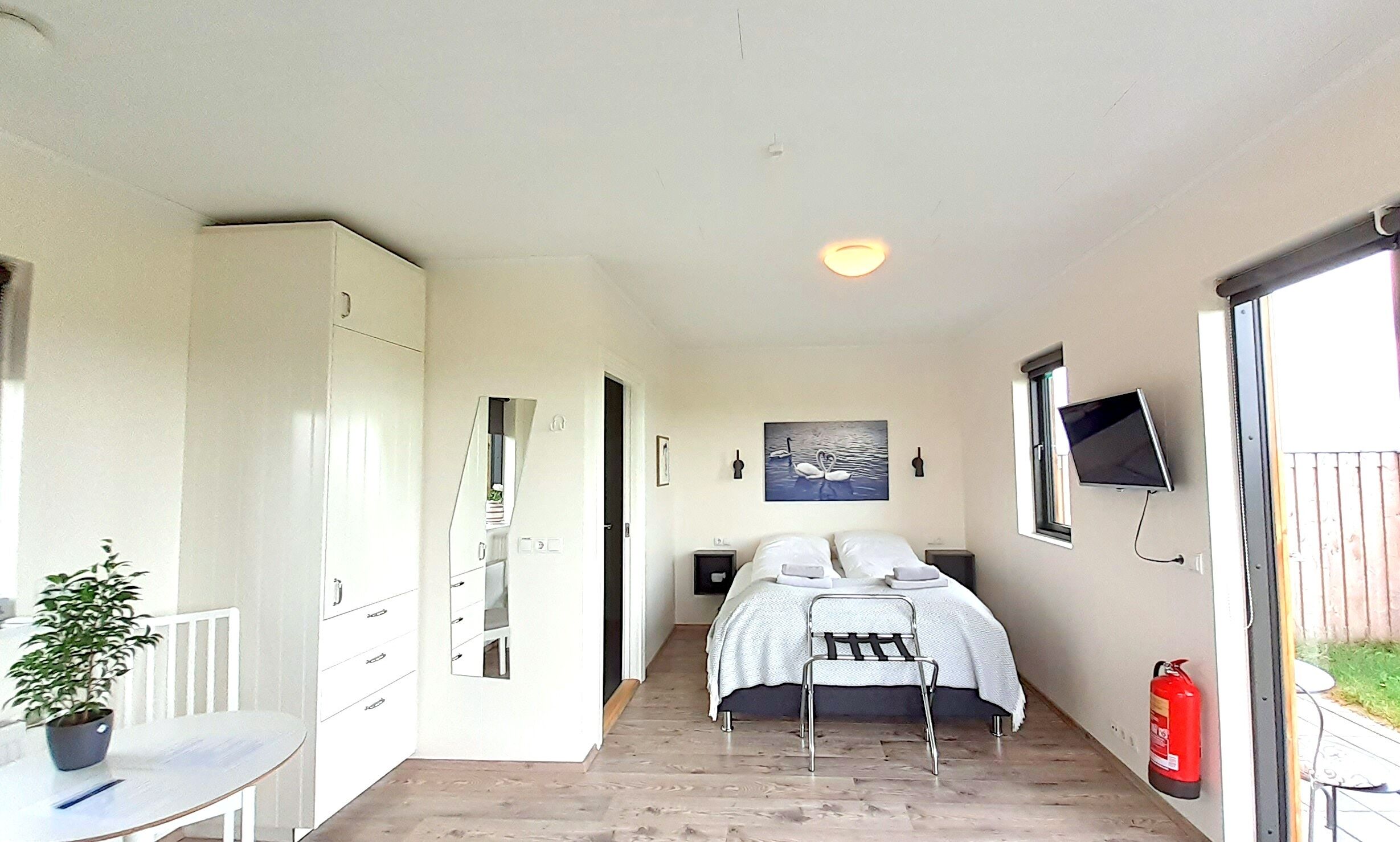 1 Schlafzimmer, Reisekinderbett, kostenloses WLAN, Bettwäsche