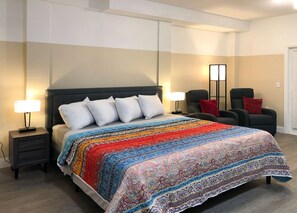 1 chambre, bureau, Wi-Fi, draps fournis