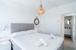 2 Schlafzimmer, Bügeleisen/Bügelbrett, kostenloses WLAN, Bettwäsche