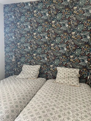 2 chambres, fer et planche Ă repasser, Wi-Fi gratuit, draps fournis