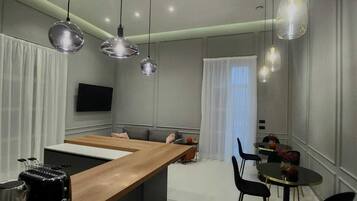 Mini-fridge, dishwasher, electric kettle, cookware/dishes/utensils