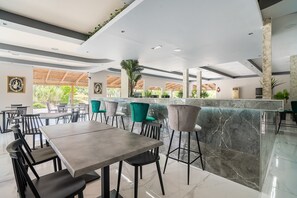 Dining - Apartment 'Sotirakis Superior 27' with Mountain View, Wi-Fi and Air Conditioning (Faliraki)