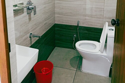 Thekkumpuram Residency