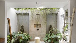 Unclassified image, 4 of 25, button - Cuci Mata Villa by Hombali (Seminyak)