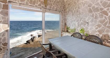 Maison de vacances "Casa Tenerife PremiÚre Ligne" avec vue sur la mer, 3 terrasses privées et Wi-Fi