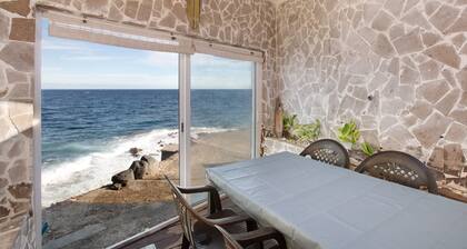 Maison de vacances "Casa Tenerife PremiÚre Ligne" avec vue sur la mer, 3 terrasses privées et Wi-Fi