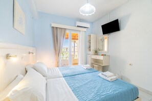 1 slaapkamer, een strijkplank/strijkijzer, gratis wifi, beddengoed