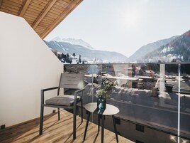 Habitación superior, balcón | Balcón