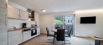 Apartment "Lamm 4" with Mountain View, Balcony & Wi-Fi