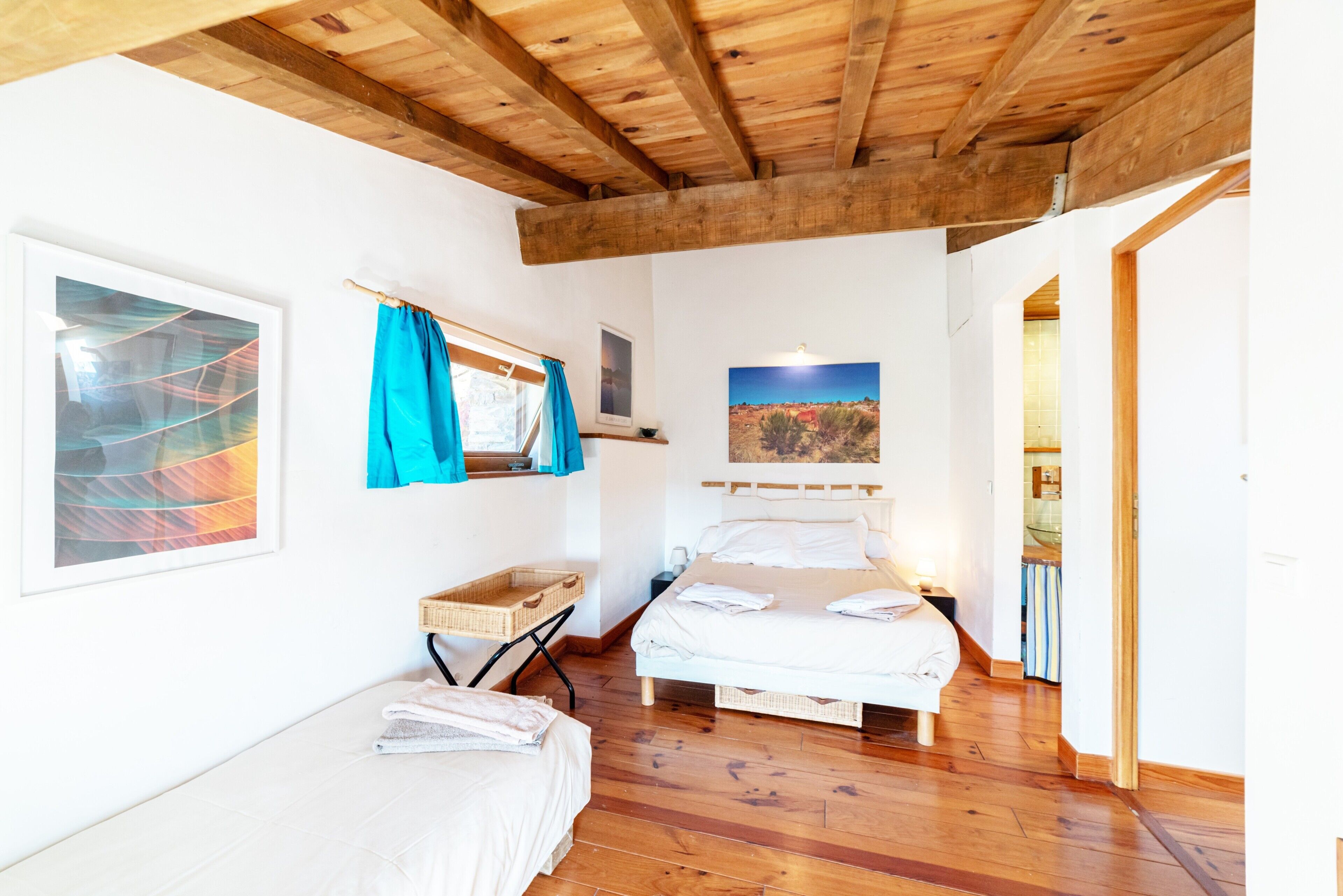 4 chambres, Wi-Fi gratuit, draps fournis