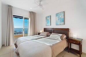 3 makuuhuonetta, silitysrauta/-lauta, ilmainen Wi-Fi, vuodevaatteet