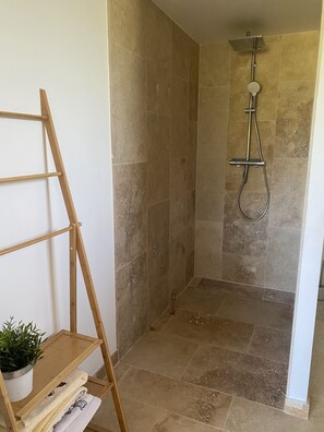 Towels, toilet paper