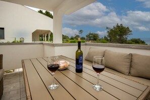 Comfort Apartment | Courtyard view