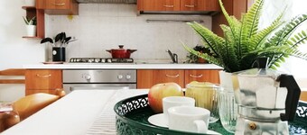 HoliHome_Colombo - Open Space, 100m dal mare!