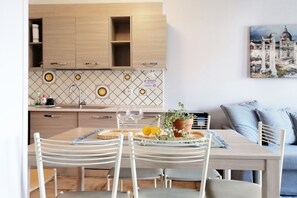 Dining - HoliHome_Mediterraneo - Splendid, 50m from the sea (Tortoreto)