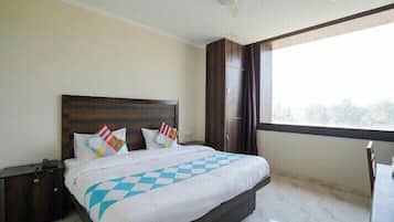 Executive Room | Egyptian cotton sheets, premium bedding, desk, free WiFi