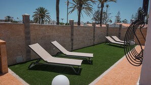 Terrace/patio - Bungalow THE Dreams EN LOS Arcos , EN Playa DEL Inglés , A 5M DEL CC Jumbo (San Bartolomé de Tirajana)