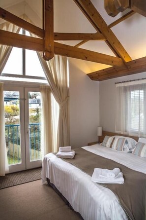 Toetasjesleilighet | Skrivebord, lydisolert, strykejern/-brett og wi-fi (inkludert)