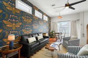 Smart TV, books, offices