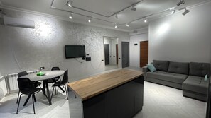 Interior - Prime City Center Apartment for Rent: Modern & Stylish 🏠 (Yerevan)