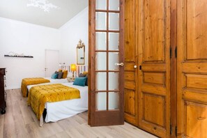 4 Schlafzimmer, Bügeleisen/Bügelbrett, kostenloses WLAN, Bettwäsche