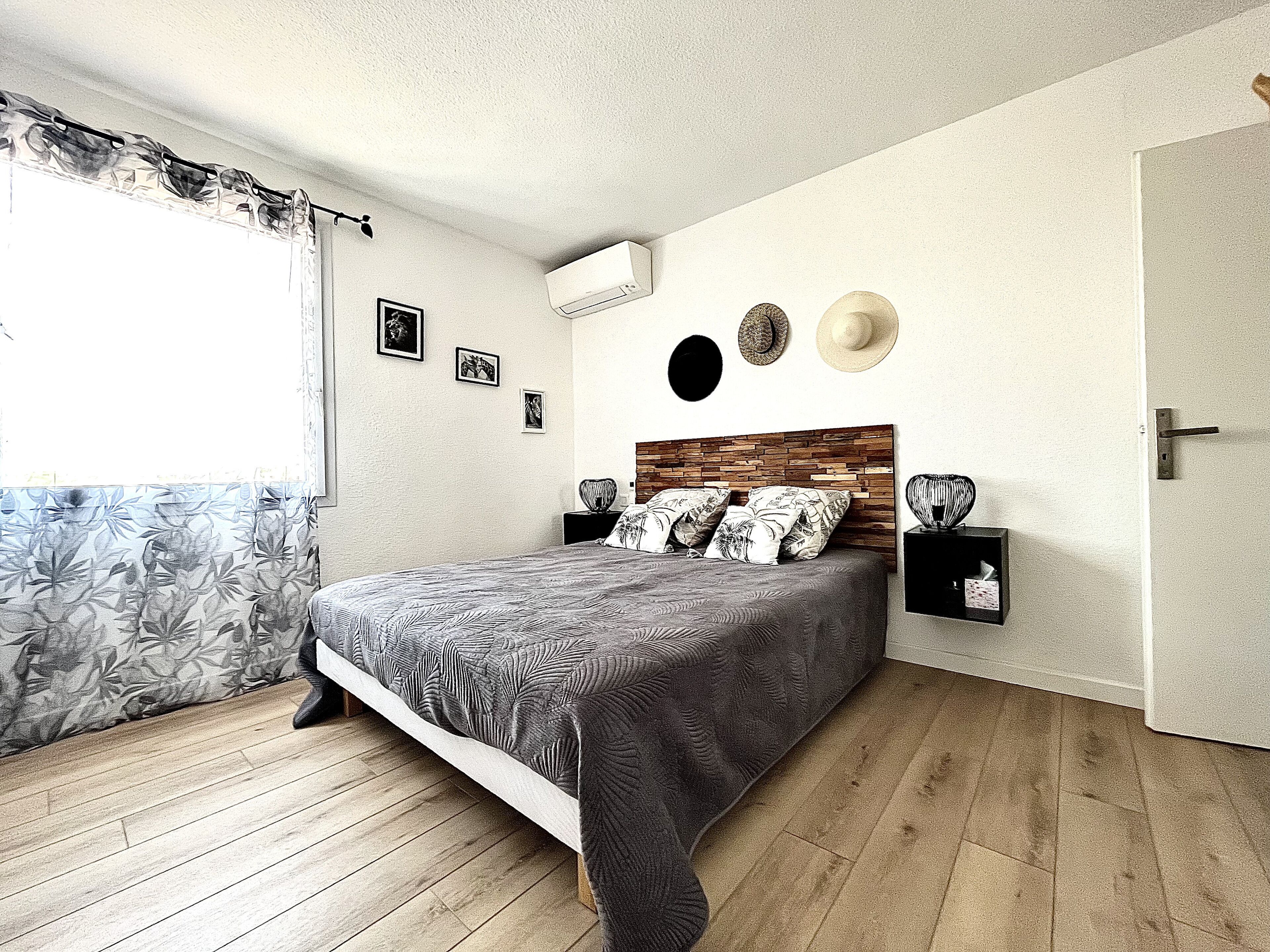 2 bedrooms, iron/ironing board, travel crib, free WiFi