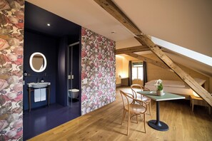 Family Quadruple Room | Free WiFi