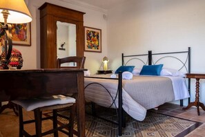 3 bedrooms