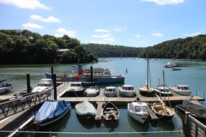 Marina - Fal River Cottage (Truro)