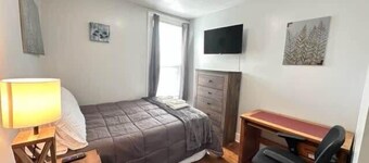 Home Plate Apt 1 - All Star Baseball Rentals