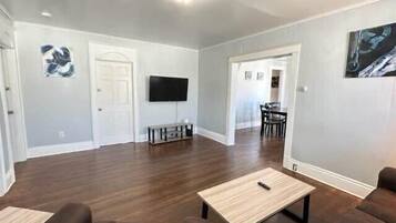 Télévision, espaces bureaux