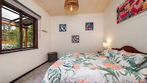 3 bedrooms, iron/ironing board, travel crib, free WiFi