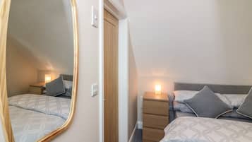 1 bedroom, individually decorated, individually furnished, free WiFi