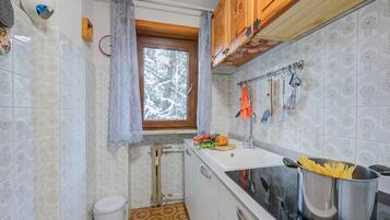 Familienapartment, Mehrere Schlafzimmer (Appartamento 7 Bello Mountain View) | Eigene Küche