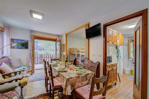 Family Apartment, Multiple Bedrooms (Appartamento 7 Bello Mountain View) | Interior - Appartamento 7 Bello Mountain View (Sauze d'Oulx)
