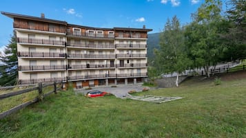 Familienapartment, 2 Schlafzimmer, Balkon (Appartamento 7 Bello Mountain View) | Außenbereich