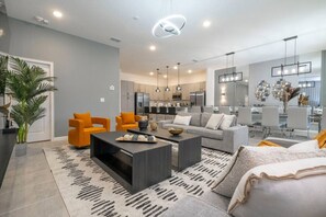 Smart-TV, Videospiele, Tischfußball