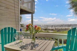 Outdoor dining - “Bella Vista” at 2 A Seagrove Villa|Fantastic Oceanfront View|New Kitchen and Bath|Terrific Deck ... (Isle of Palms)