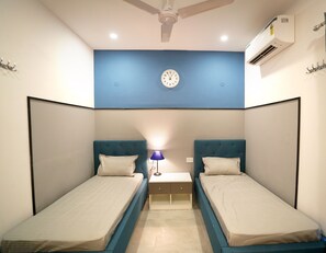 Studio Deluks, 1 Tempat Tidur Queen | Tempat tidur tambahan