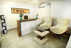 Lobby sitting area - Truliv Olympus Elite (Chennai)